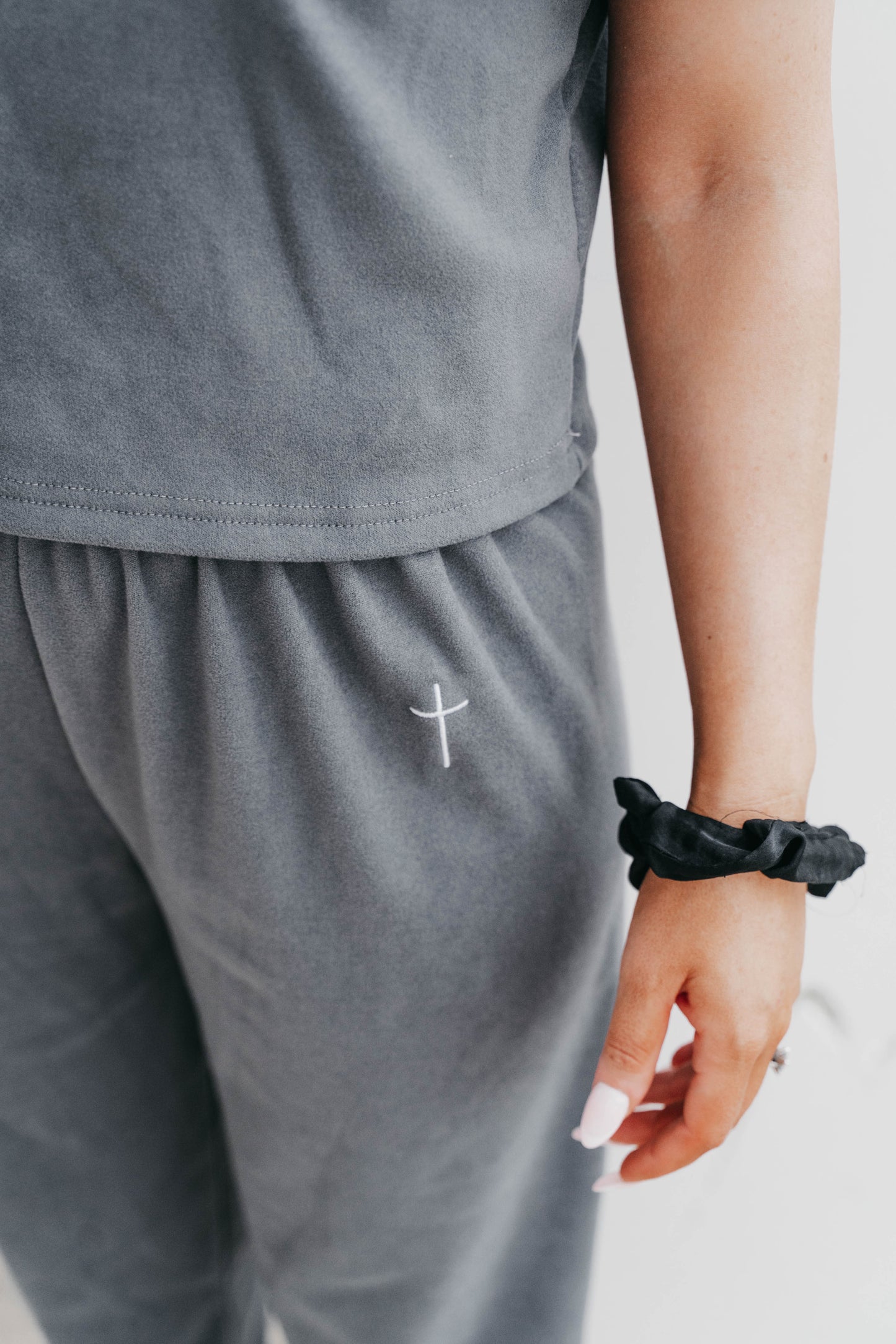 " THE CROSS " Women's Grey 2 Piece Lounge Set