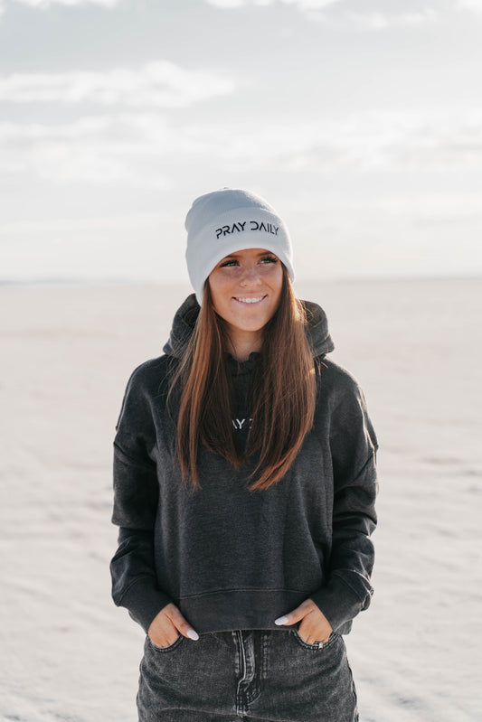 " PRAY DAILY " Unisex White Hat