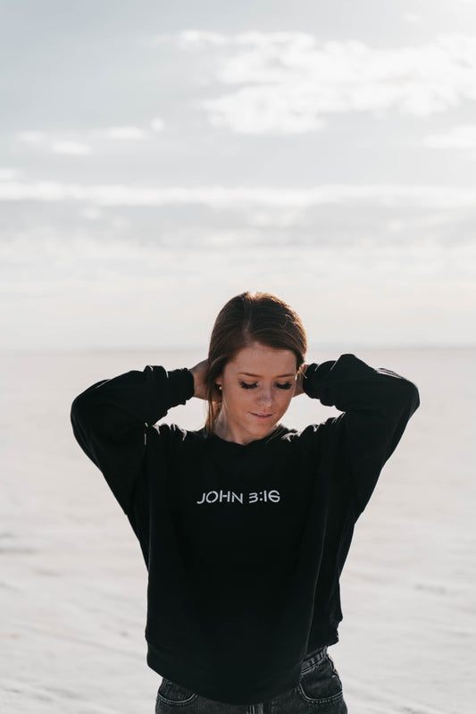 " JOHN 3:16 " Women's Black Crewneck