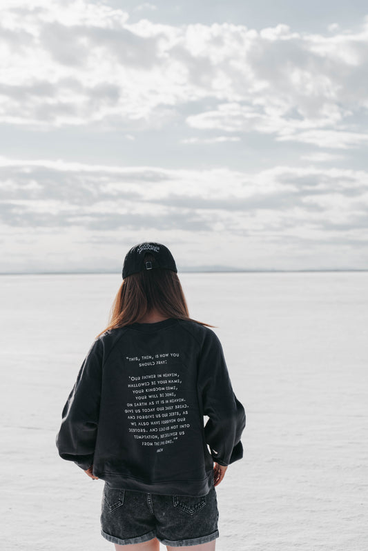 " PRAY DAILY " Women's Grey Crewneck