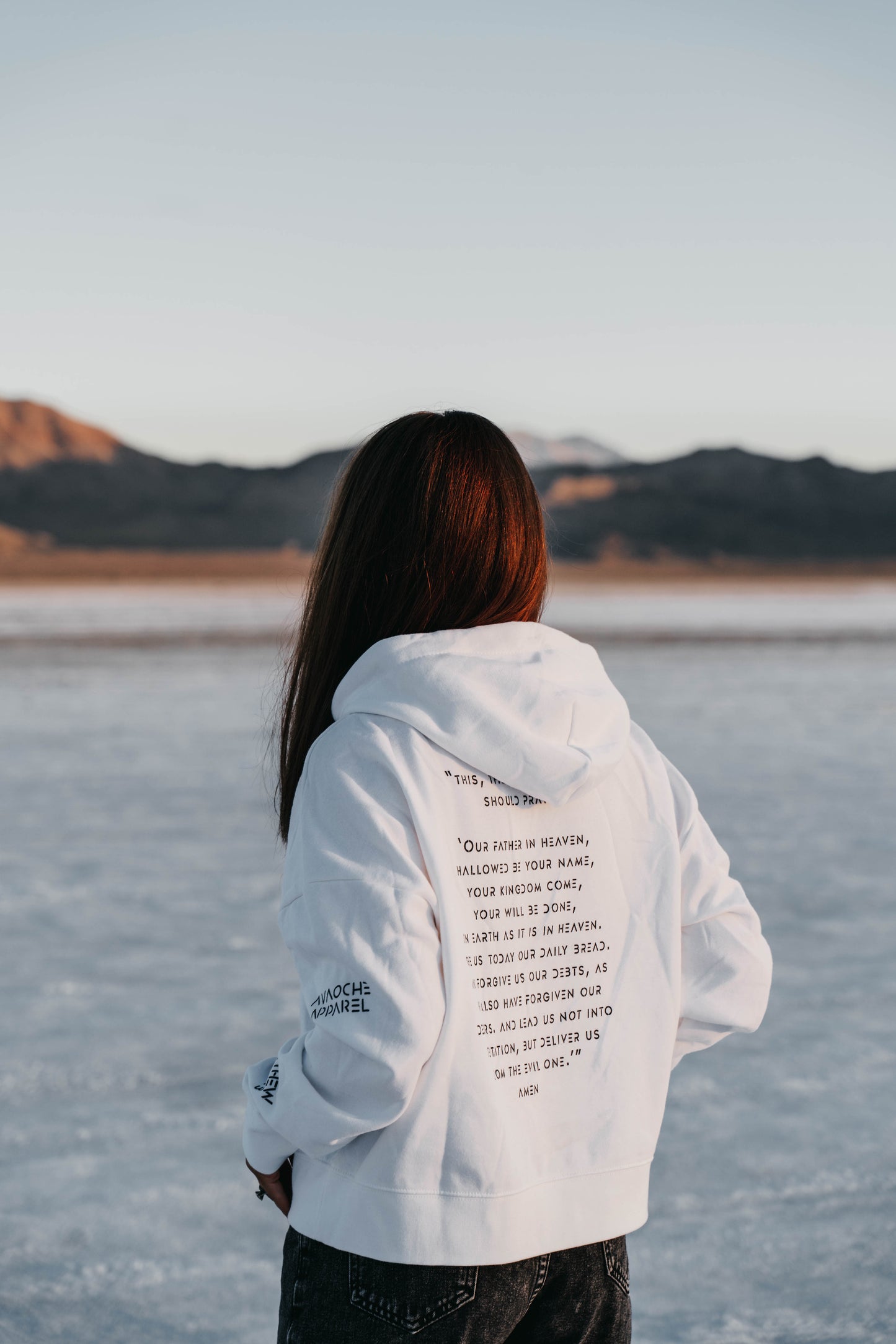 " PRAY DAILY " Women's White Hoodie