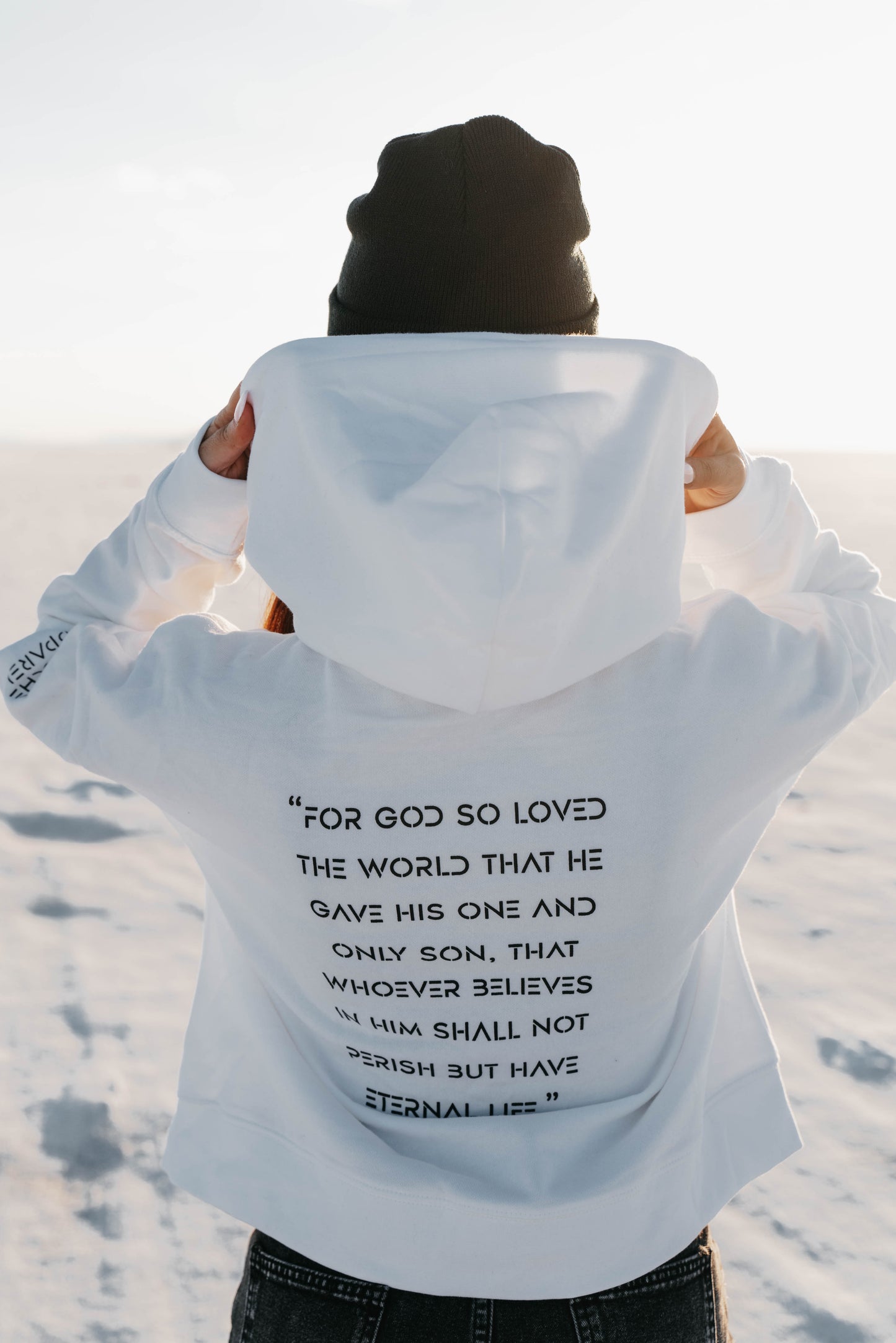 " JOHN 3:16 " Women's White Hoodie