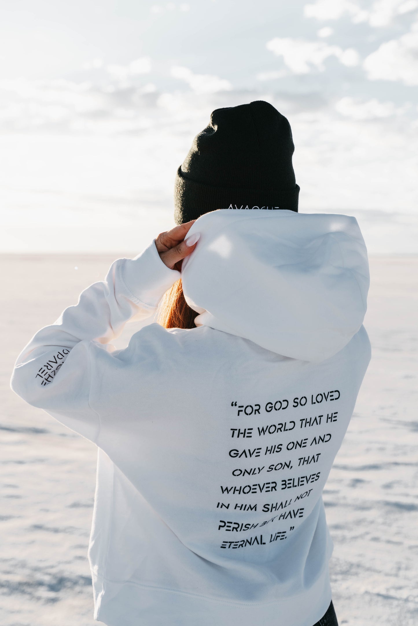 " JOHN 3:16 " Women's White Hoodie
