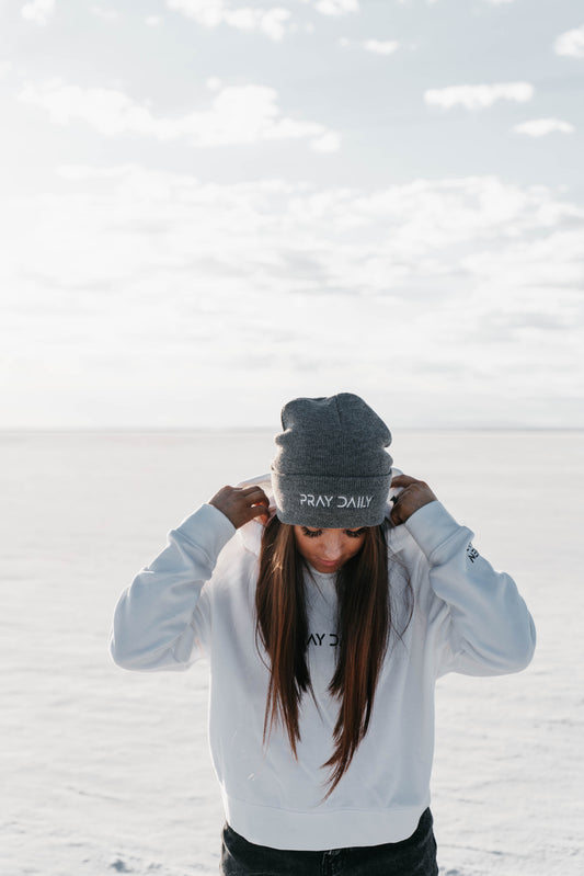 " PRAY DAILY " Unisex Grey Hat
