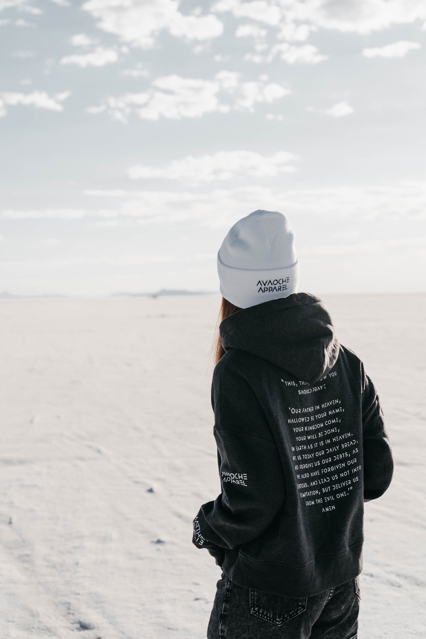" PRAY DAILY " Unisex White Hat