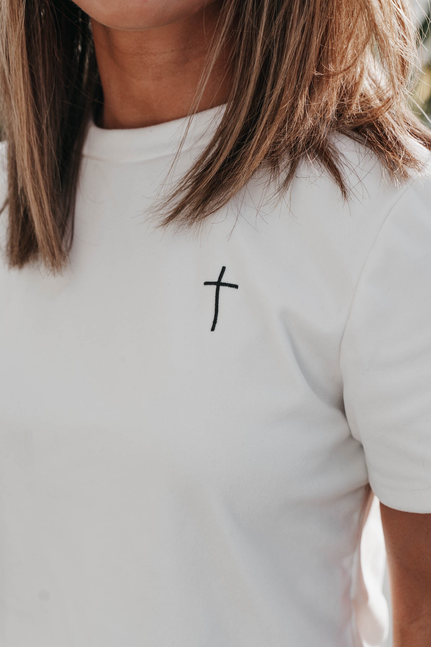 " THE CROSS " Women's White 2 Piece Lounge Set