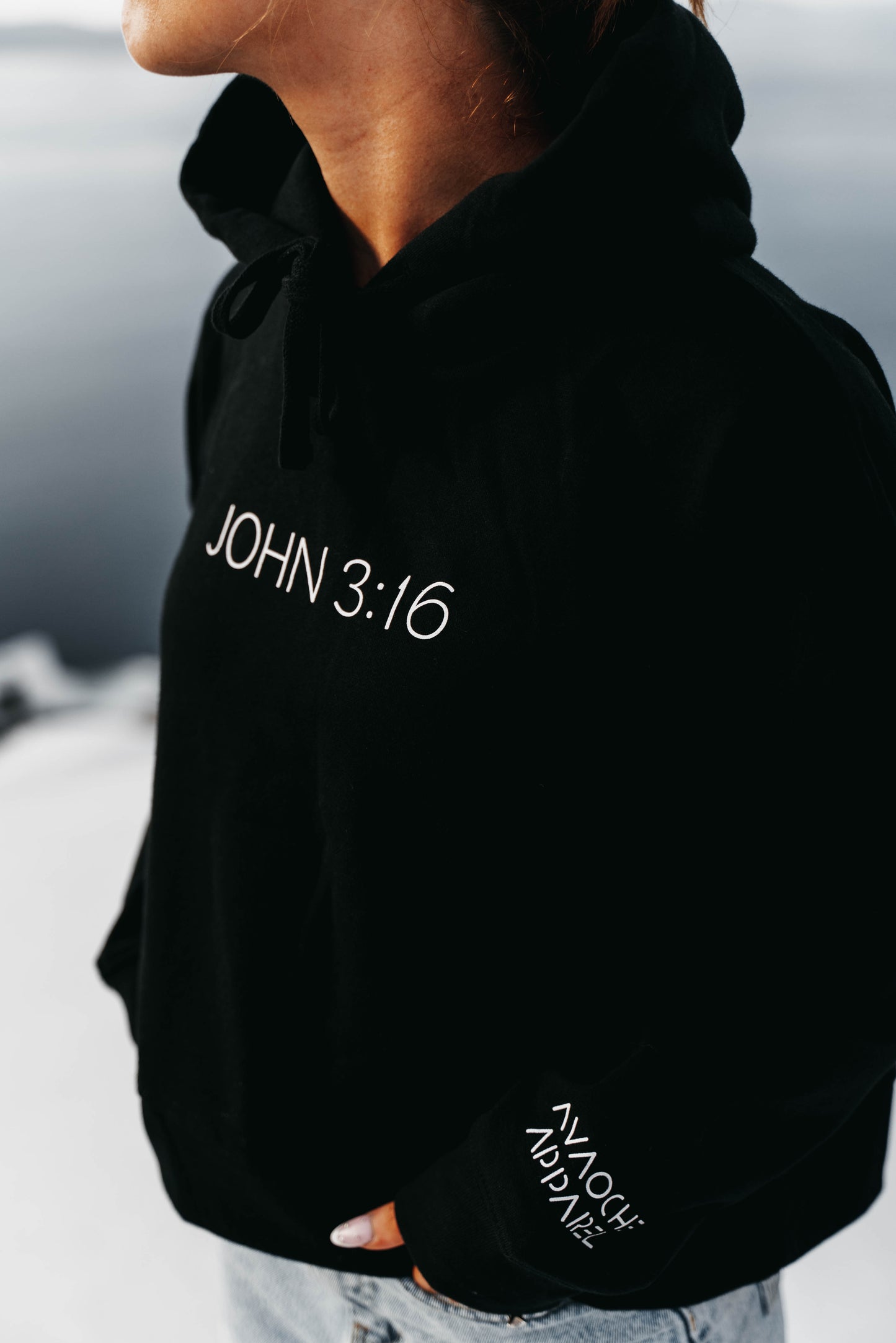 " JOHN 3:16 " Women's Black Hoodie