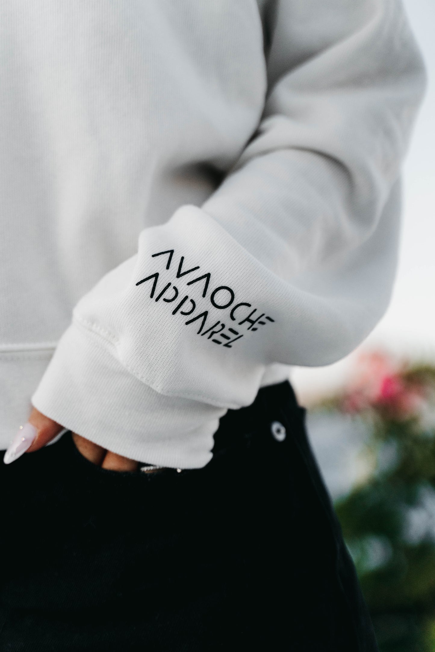 " JOHN 3:16 " Women's Off White Crewneck