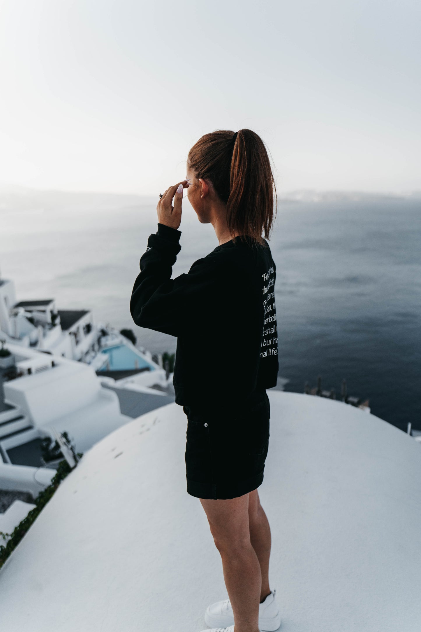 " JOHN 3:16 " Women's Black Crewneck