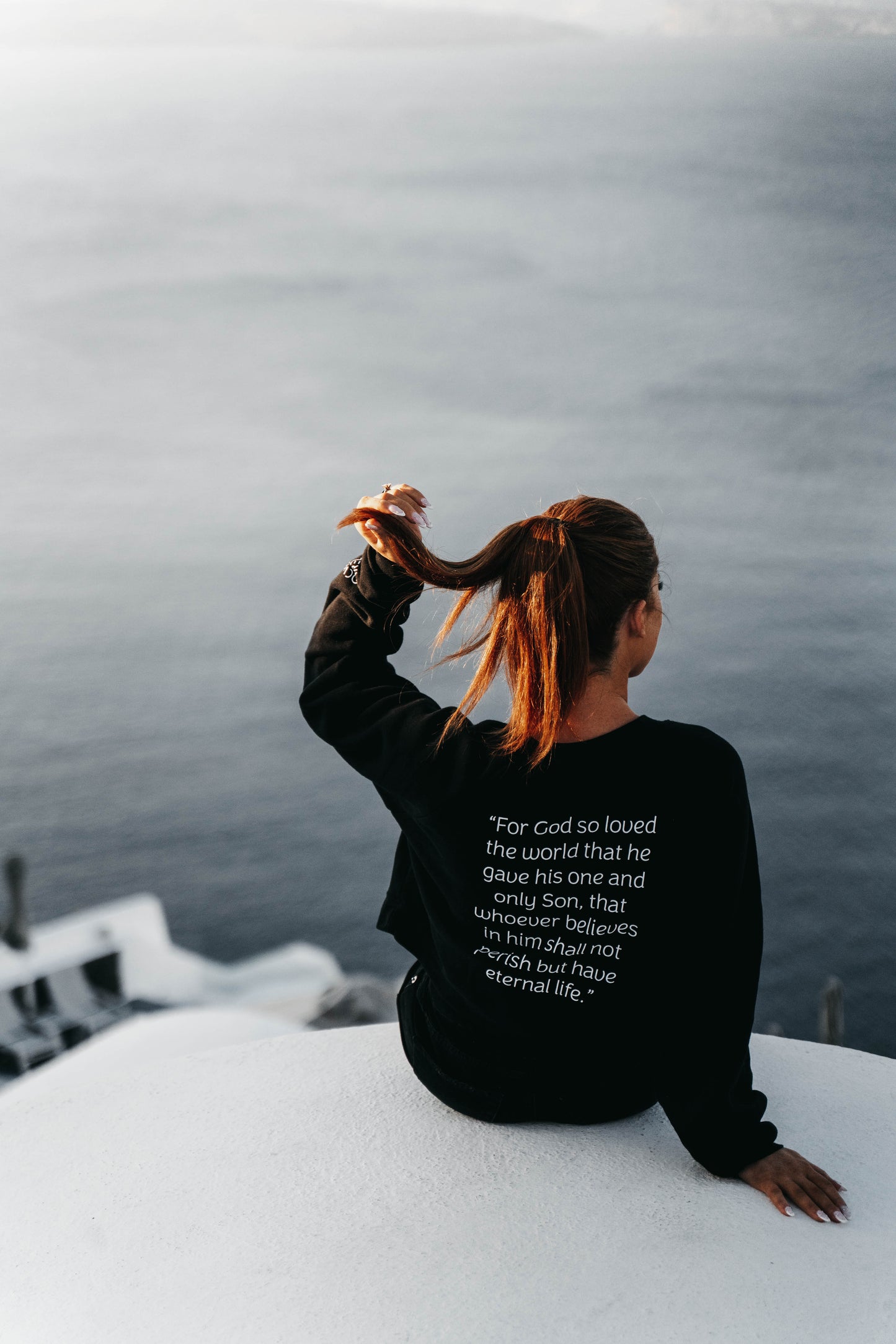 " JOHN 3:16 " Women's Black Crewneck