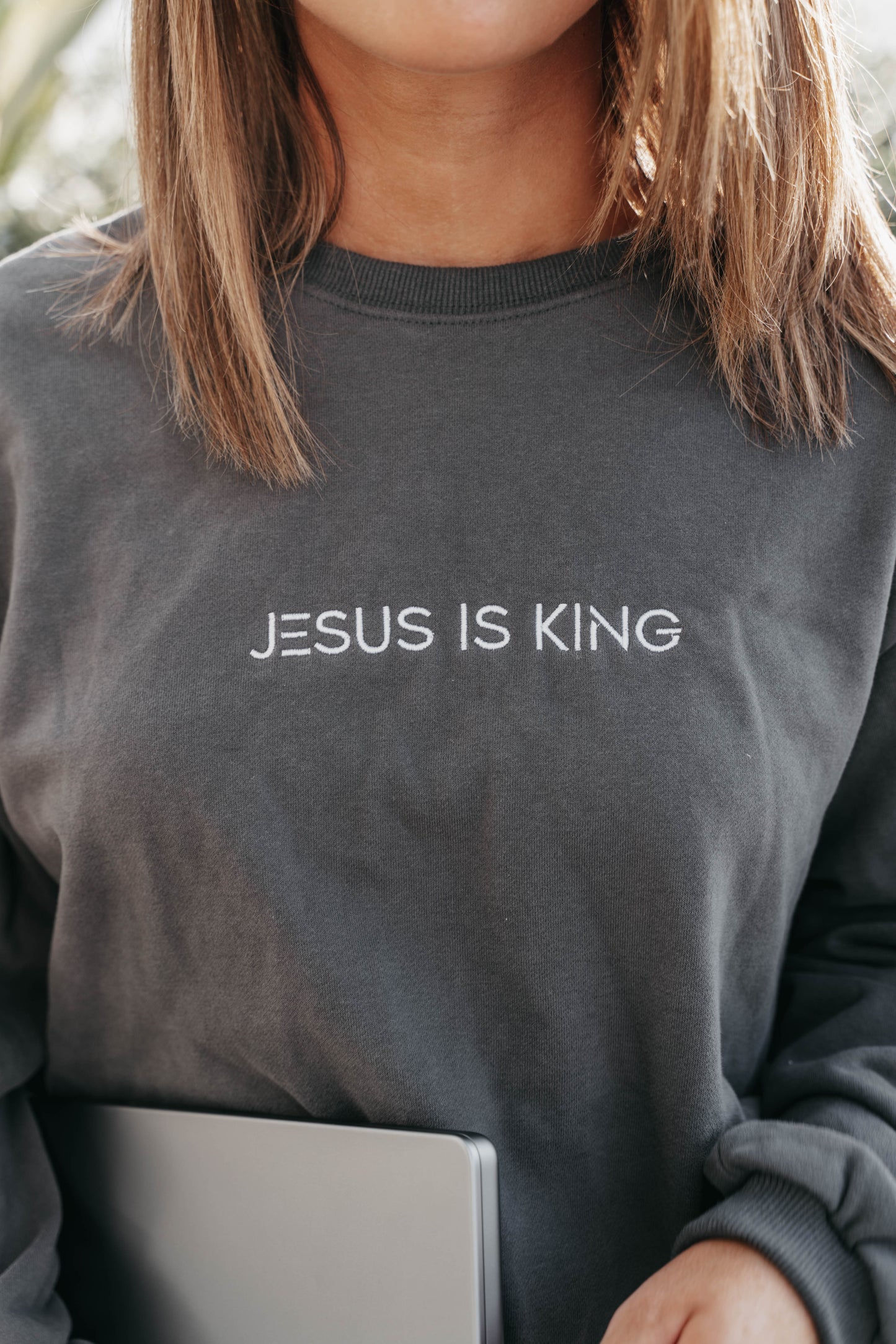 " JESUS IS KING " Women's Grey Long Sleeve Shirt