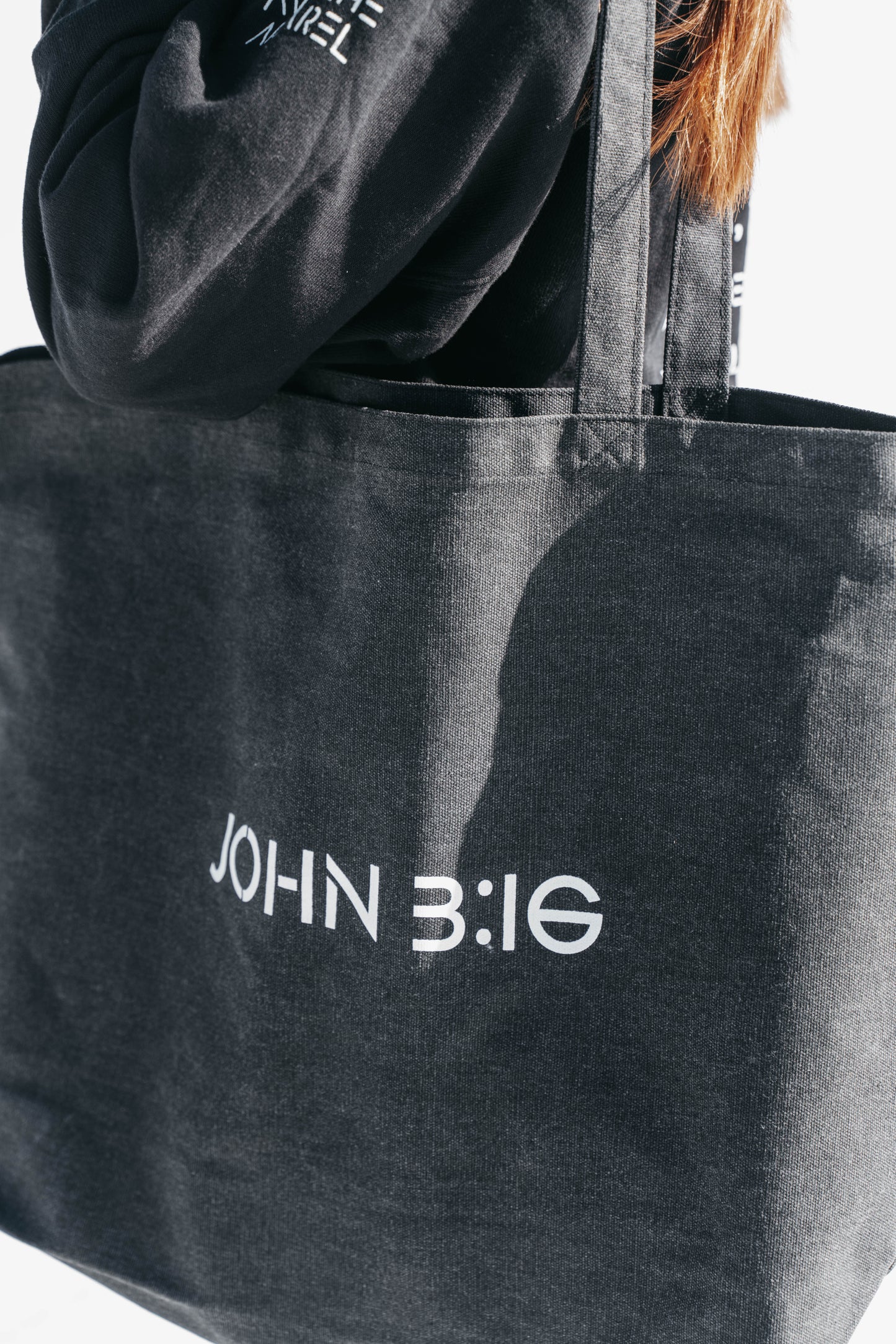 " JOHN 3:16 " Grey Tote Bag